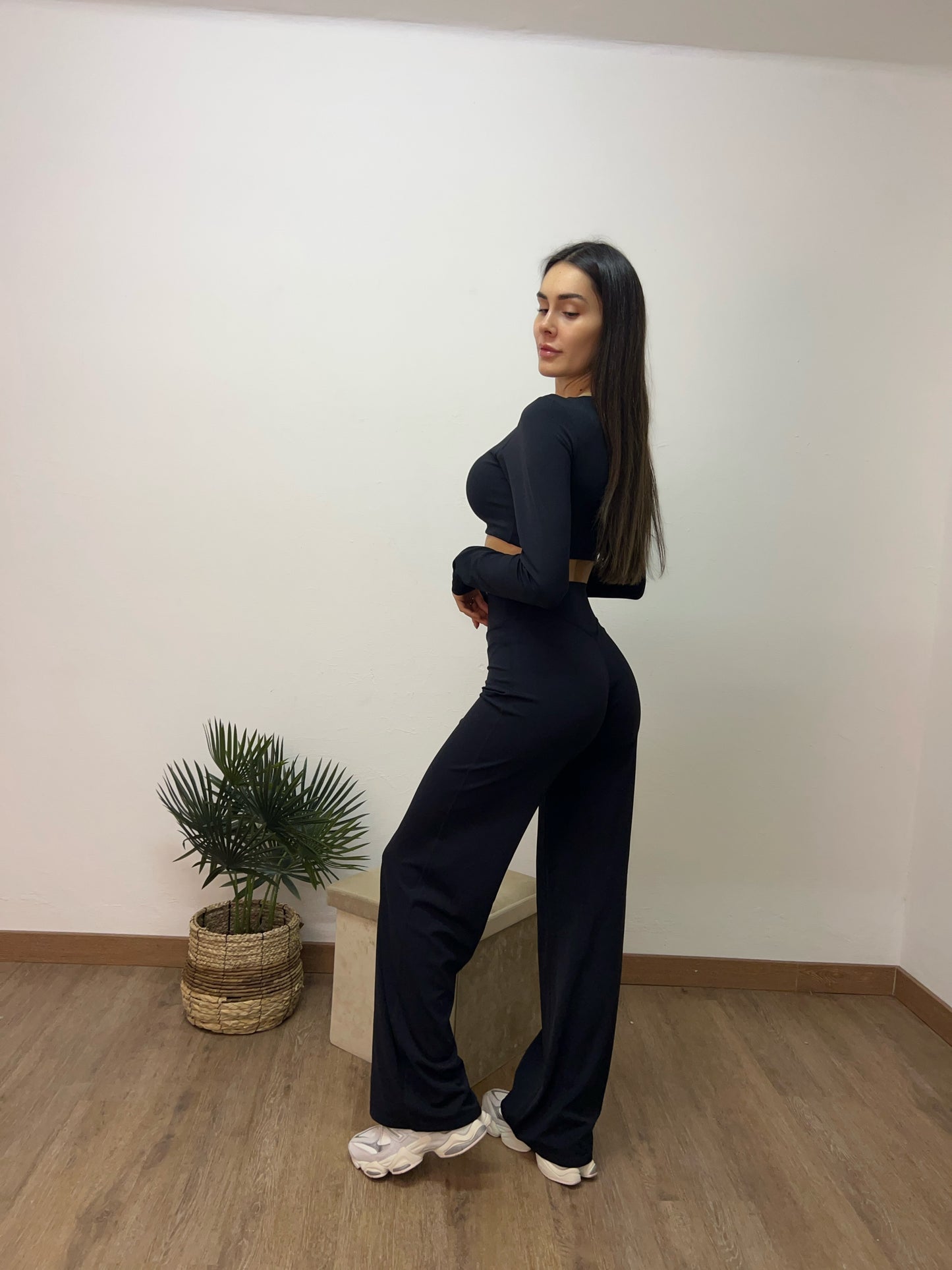 Black set